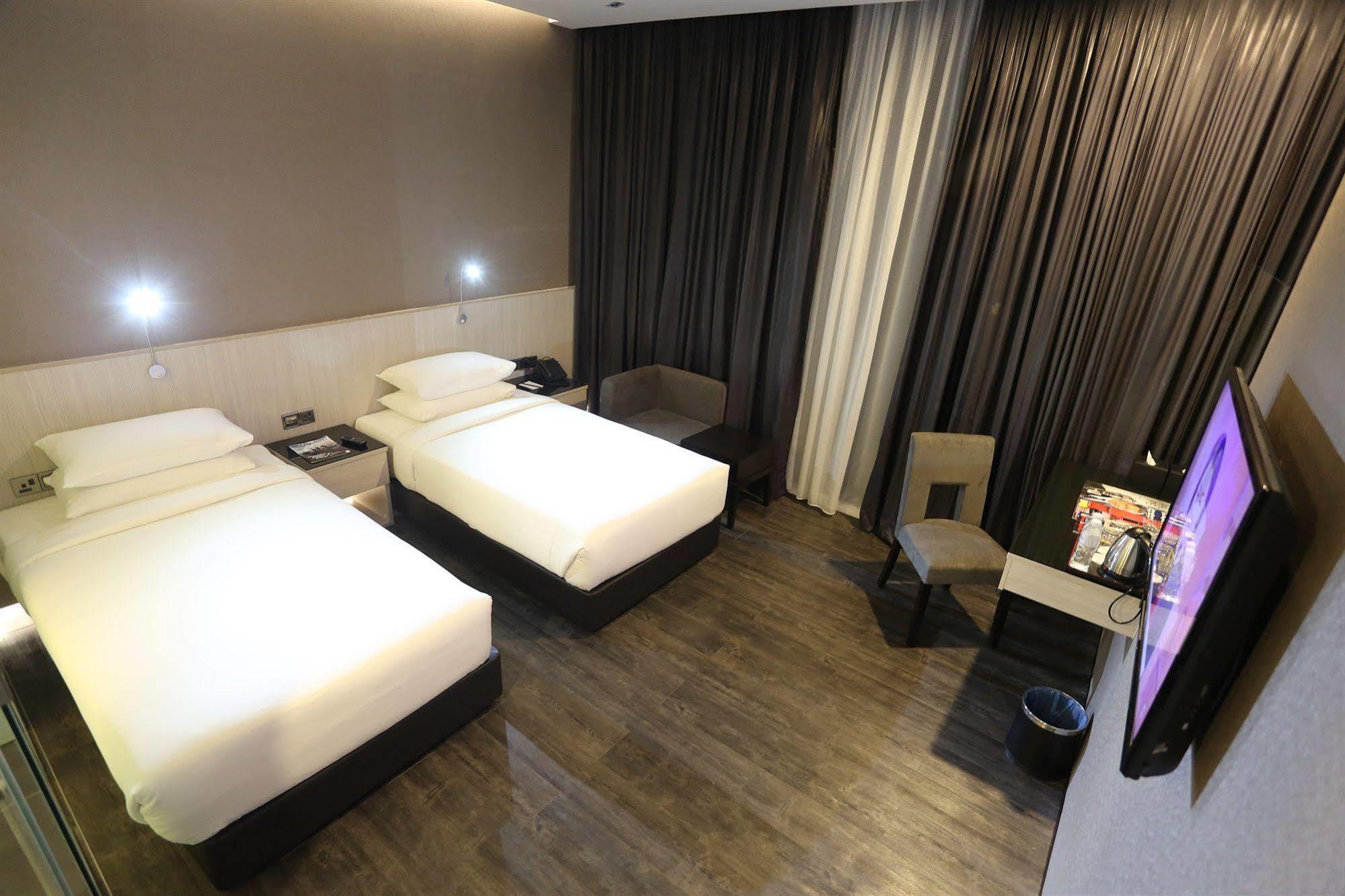 E.City Hotel@Onecity Subang Jaya Exterior foto